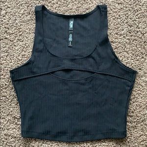 Victoria Sport Crop Tank Black Size Medium